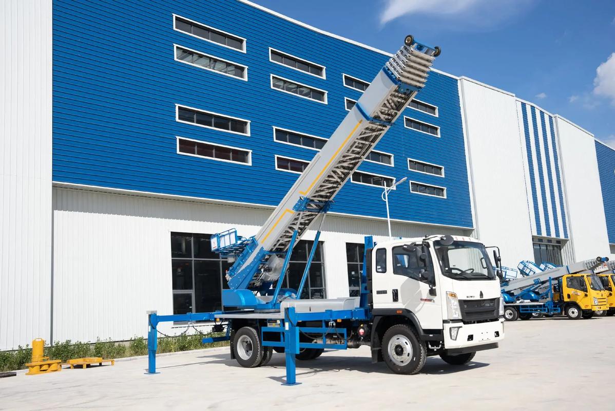 武平县小型云梯车上料车租赁多少钱