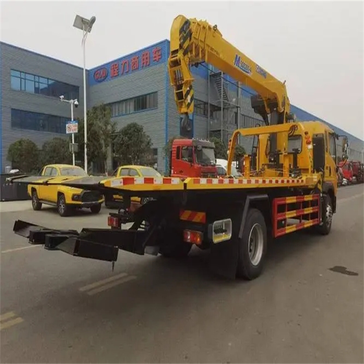 武平县附近小随车吊出租电话，轻松解决搬运烦恼