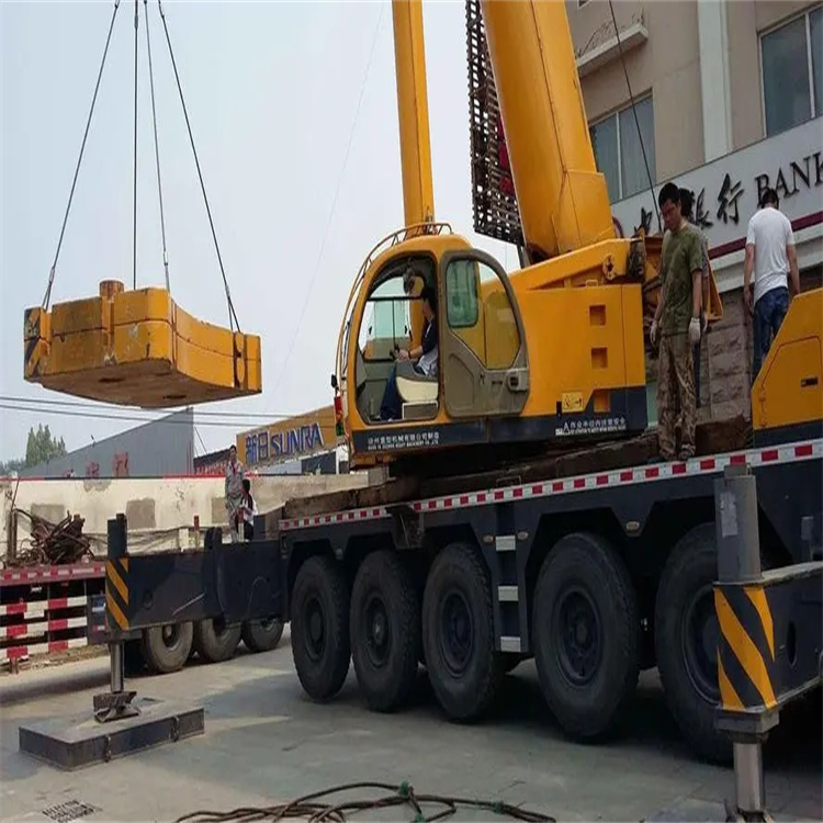 武平县当地吊车出租|机器吊装|75吨|工厂搬迁服务