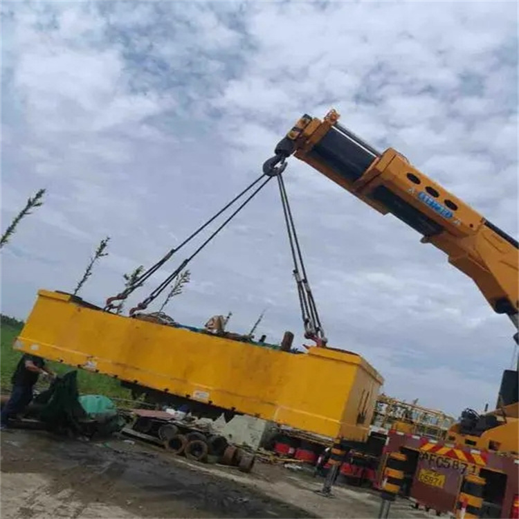 武平县随车吊吊集装箱怎么吊